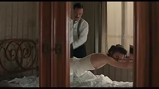 Esta garota asiática ...