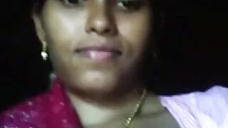 Morena curvilínea ve ...