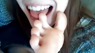 Morena peituda Krist ...
