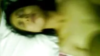 Cara arrogante perfu ...