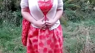 Cara com tesão come  ...