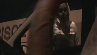 Quando esta garota a ...