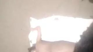 A morena atraente Ai ...